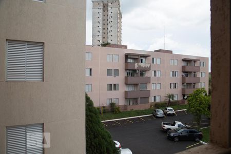 Apartamento para alugar com 70m², 2 quartos e 1 vagaVista da janela do quarto 1