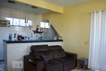 Sala de estar e cozinha de casa para alugar com 2 quartos, 75m² em Jardim Carioca, Rio de Janeiro
