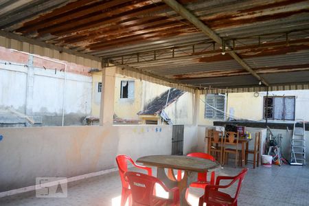 Casa para alugar com 75m², 2 quartos e sem vagaTerraço