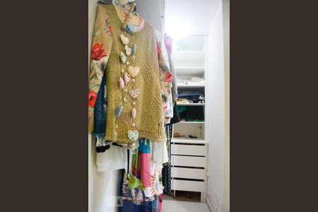 Casa para alugar com 75m², 2 quartos e sem vagaCloset 