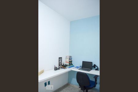 Quarto 1 de casa para alugar com 2 quartos, 75m² em Jardim Carioca, Rio de Janeiro