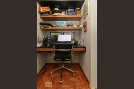 Escritório de apartamento à venda com 1 quarto, 55m² em Pinheiros, São Paulo