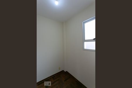 Apartamento para alugar com 90m², 3 quartos e 2 vagas Apartamento para alugar com 90m², 3 quartos e 2 vagasQuarto de Serviço