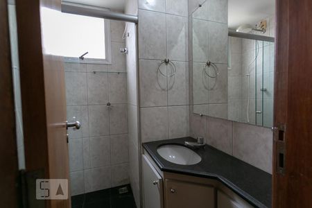 Apartamento para alugar com 90m², 3 quartos e 2 vagas Apartamento para alugar com 90m², 3 quartos e 2 vagasBanheiro