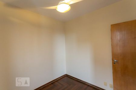 Quarto 1 de apartamento para alugar com 3 quartos, 90m² em São Lucas, Belo Horizonte