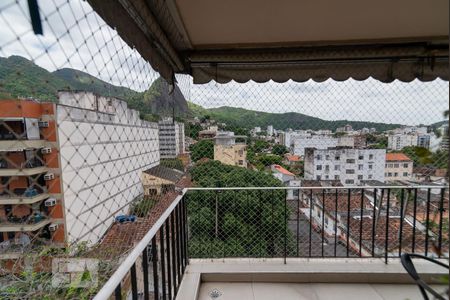 Apartamento à venda com 80m², 2 quartos e 1 vaga Apartamento à venda com 80m², 2 quartos e 1 vagaVista da Suíte