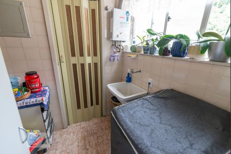 Apartamento à venda com 80m², 2 quartos e 1 vaga Apartamento à venda com 80m², 2 quartos e 1 vagaÁrea de Serviço