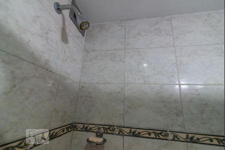 Apartamento à venda com 80m², 2 quartos e 1 vaga Apartamento à venda com 80m², 2 quartos e 1 vagaBanheiro da Suíte