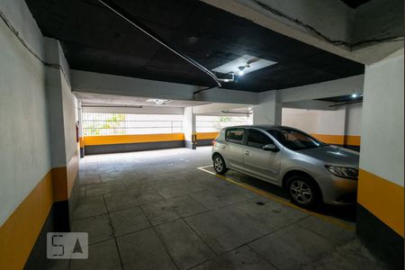 Apartamento à venda com 80m², 2 quartos e 1 vaga Apartamento à venda com 80m², 2 quartos e 1 vagaGaragem