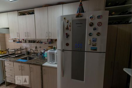 Apartamento à venda com 80m², 2 quartos e 1 vaga Apartamento à venda com 80m², 2 quartos e 1 vagaCozinha