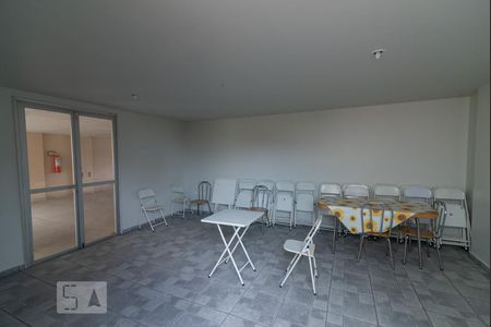 Apartamento à venda com 80m², 2 quartos e 1 vaga Apartamento à venda com 80m², 2 quartos e 1 vagaÁrea comum - Salão de festas
