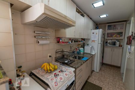 Apartamento à venda com 80m², 2 quartos e 1 vaga Apartamento à venda com 80m², 2 quartos e 1 vagaCozinha