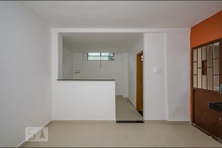 Sala - Cozinha de apartamento para alugar com 1 quarto, 39m² em Bonfim, Belo Horizonte