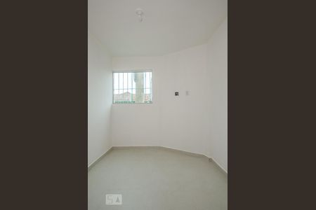 Casa para alugar com 44m², 1 quarto e sem vagaQuarto 