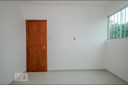 Casa para alugar com 44m², 1 quarto e sem vagaQuarto 