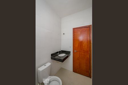 Casa para alugar com 44m², 1 quarto e sem vagaBanheiro