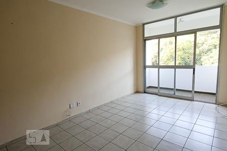 Sala de apartamento para alugar com 3 quartos, 80m² em Alphaville, Santana de Parnaíba