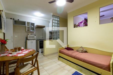 Sala de apartamento para alugar com 1 quarto, 35m² em Ocian, Praia Grande