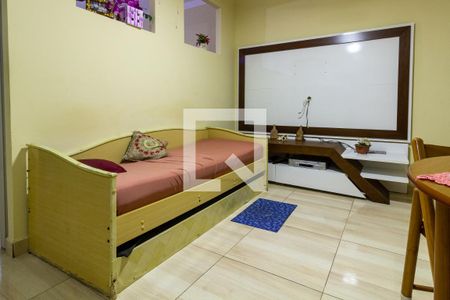 Detalhe da sala de apartamento para alugar com 1 quarto, 35m² em Ocian, Praia Grande