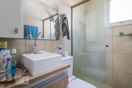 Banheiro de apartamento à venda com 2 quartos, 149m² em Partenon, Porto Alegre