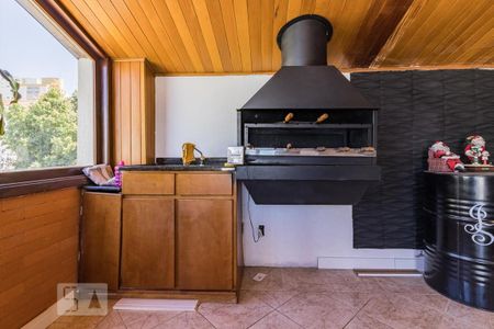 Apartamento à venda com 149m², 2 quartos e 2 vagas Apartamento à venda com 149m², 2 quartos e 2 vagasChurrasqueira