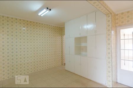 Casa à venda com 170m², 4 quartos e 2 vagasCozinha