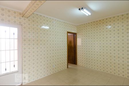 Casa à venda com 170m², 4 quartos e 2 vagasCozinha