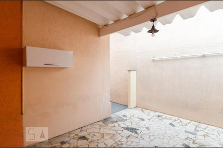 Casa à venda com 170m², 4 quartos e 2 vagasÁrea de serviço