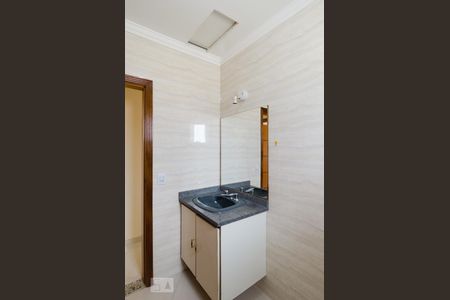 Casa para alugar com 80m², 2 quartos e 1 vagaBanheiro