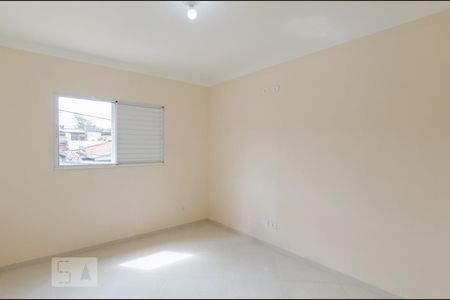 Quarto 1 de casa para alugar com 2 quartos, 80m² em Alves Dias, São Bernardo do Campo