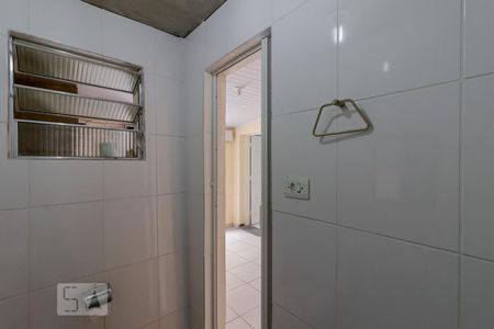 Banheiro  de kitnet/studio para alugar com 1 quarto, 40m² em Ipiranga, São Paulo