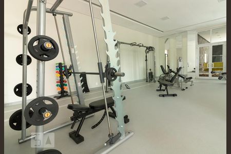 Apartamento para alugar com 97m², 2 quartos e 2 vagas Apartamento para alugar com 97m², 2 quartos e 2 vagasÁrea comum - Academia