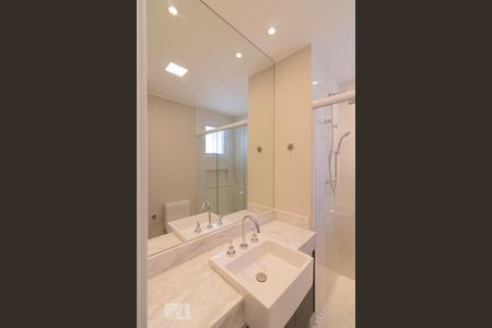 Apartamento para alugar com 97m², 2 quartos e 2 vagas Apartamento para alugar com 97m², 2 quartos e 2 vagasBanheiro Suíte 1