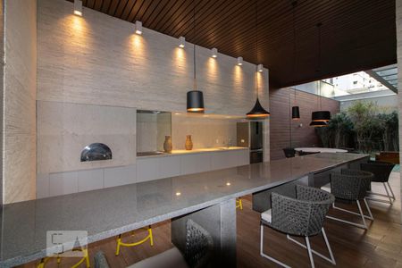 Apartamento para alugar com 97m², 2 quartos e 2 vagas Apartamento para alugar com 97m², 2 quartos e 2 vagasÁrea comum - Churrasqueira