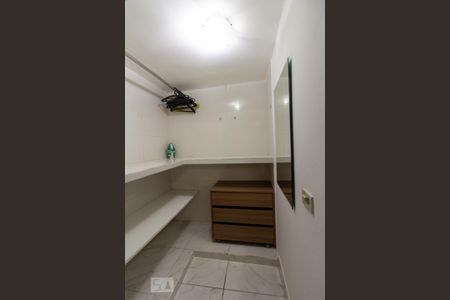 Detalhe Quarto de kitnet/studio para alugar com 1 quarto, 20m² em Jardim Bonfiglioli, São Paulo