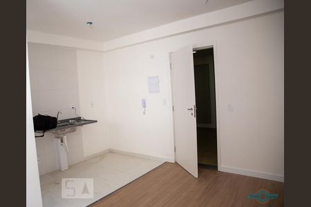 Apartamento para alugar com 2 quartos, 43m² em Piraporinha, Diadema