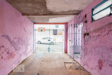 Casa à venda com 250m², 3 quartos e 2 vagas Casa à venda com 250m², 3 quartos e 2 vagasGaragem