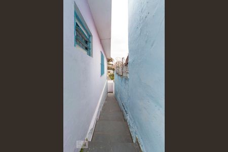 Casa à venda com 250m², 3 quartos e 2 vagas Casa à venda com 250m², 3 quartos e 2 vagasCorredor Área Externa