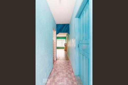 Casa à venda com 250m², 3 quartos e 2 vagas Casa à venda com 250m², 3 quartos e 2 vagasCorredor