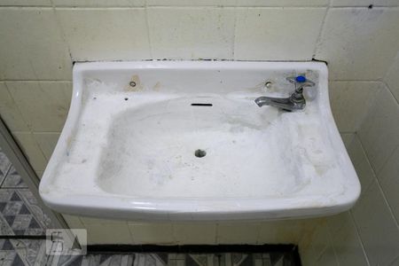 Casa à venda com 200m², 3 quartos e 2 vagasBanheiro de serviço