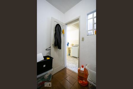 Casa à venda com 200m², 3 quartos e 2 vagasQuarto de serviço