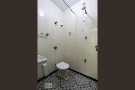 Casa à venda com 200m², 3 quartos e 2 vagasBanheiro de serviço