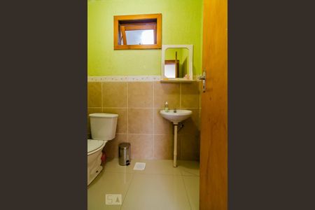 Casa à venda com 138m², 3 quartos e 4 vagasBanheiro 2