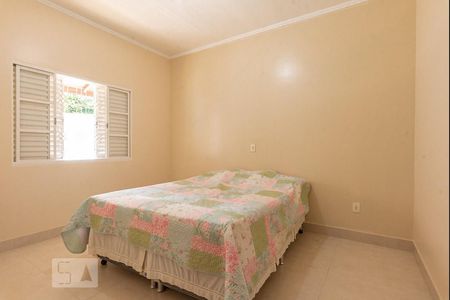 Casa para alugar com 240m², 4 quartos e 3 vagas Casa para alugar com 240m², 4 quartos e 3 vagasQuarto 2