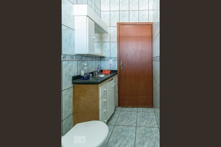 Casa para alugar com 240m², 4 quartos e 3 vagas Casa para alugar com 240m², 4 quartos e 3 vagasBanheiro