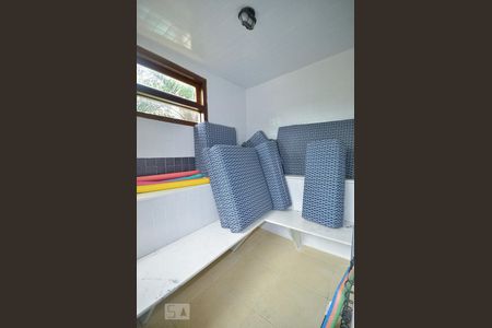 Casa de condomínio à venda com 379m², 4 quartos e 2 vagasSauna