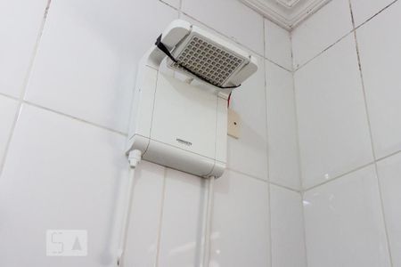 Chuveiro de casa para alugar com 5 quartos, 150m² em Vila Lageado, São Paulo