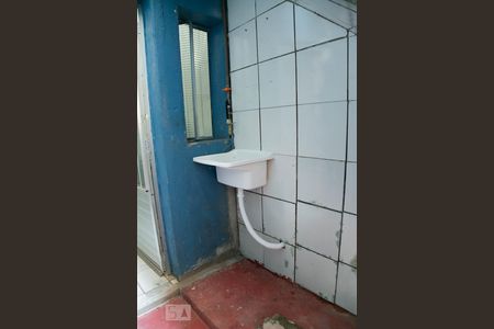Casa para alugar com 55m², 2 quartos e sem vagaÁrea de Serviço