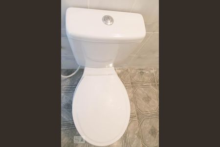 Casa para alugar com 55m², 2 quartos e sem vagaBanheiro