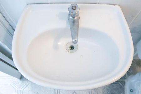 Casa para alugar com 55m², 2 quartos e sem vagaBanheiro